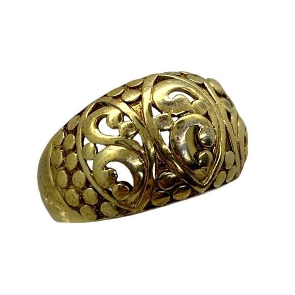 Large Fashion Costume Jewelry Ring Gold Tone Size 8 - Picture 9 of 16